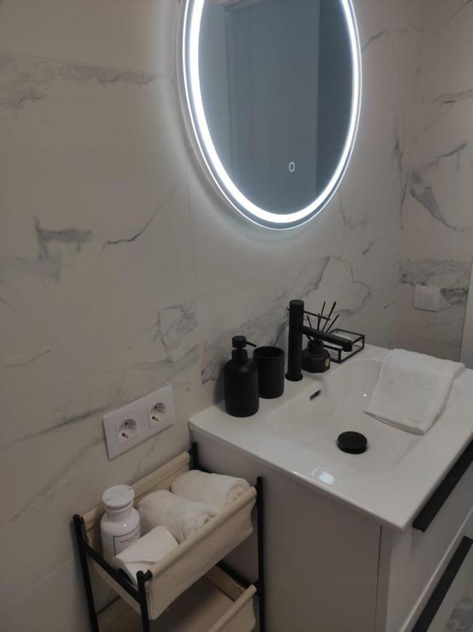 Penthouse Las Americas First Line De Lux 아로나 외부 사진