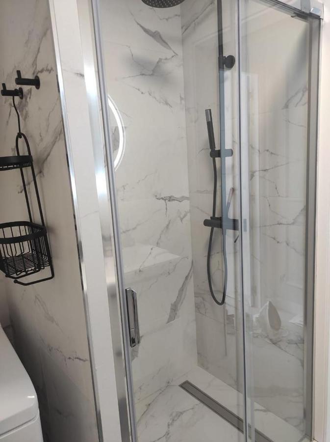 Penthouse Las Americas First Line De Lux 아로나 외부 사진