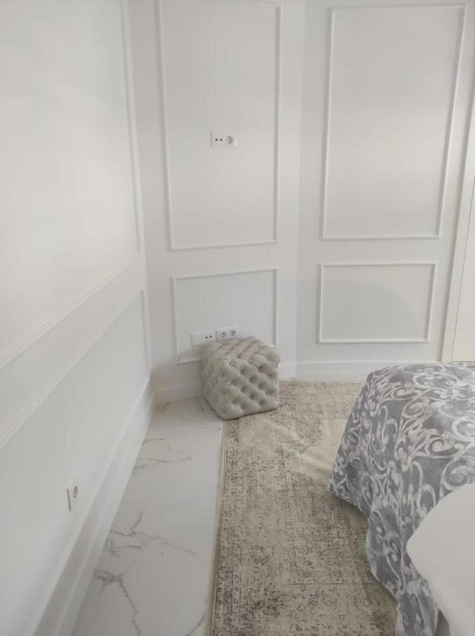 Penthouse Las Americas First Line De Lux 아로나 외부 사진