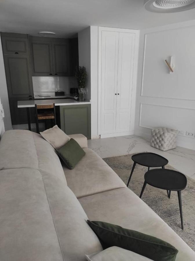 Penthouse Las Americas First Line De Lux 아로나 외부 사진